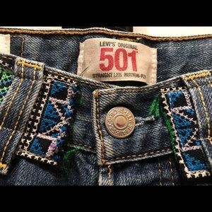 Levi’s Tricia Fix womens 501 short size 26/27 BNWT